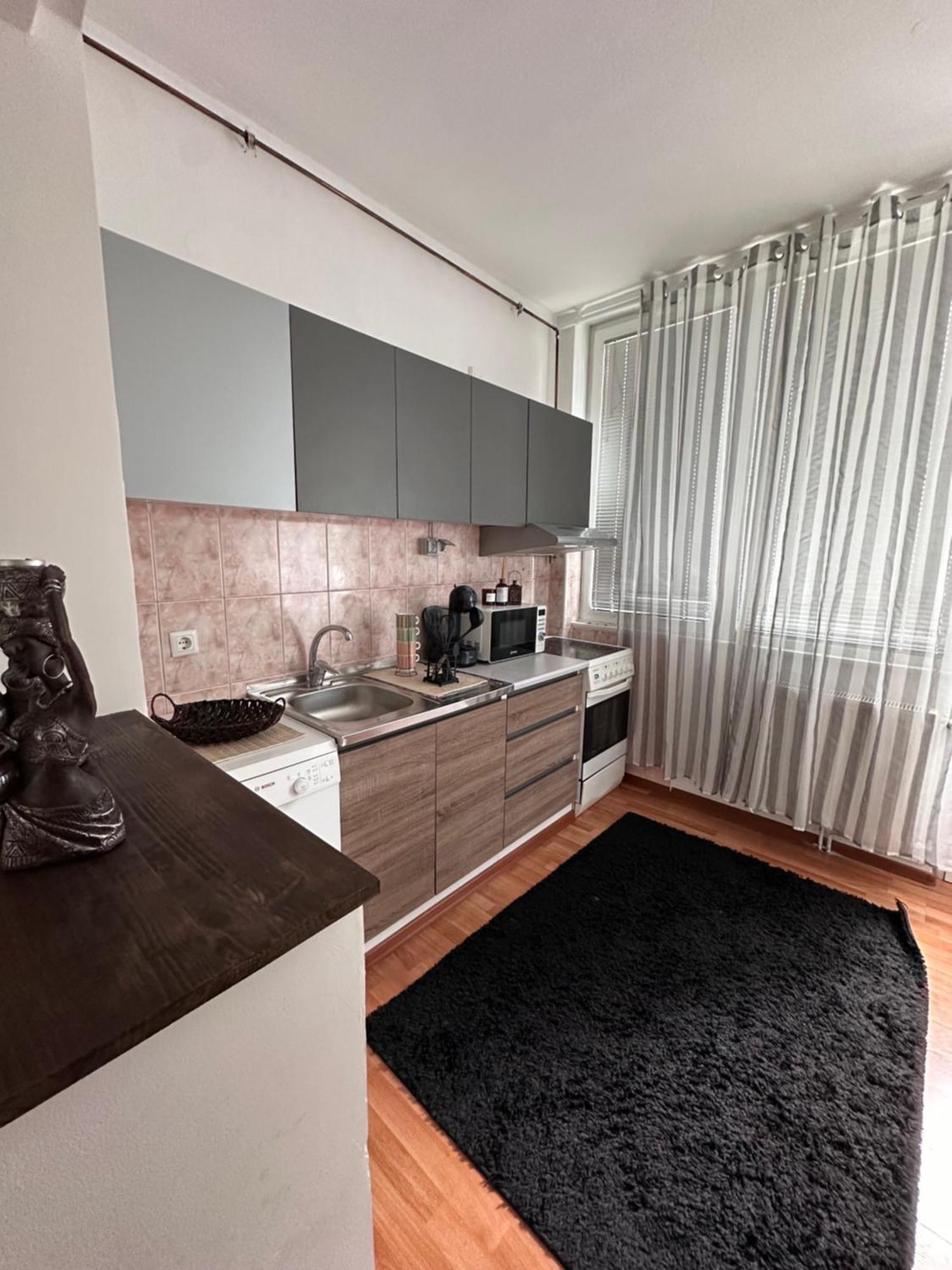 Elma Apartments ซาราเยโว ภายนอก รูปภาพ